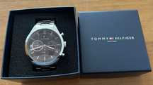 Tommy Hılfiger Аналогов часовник