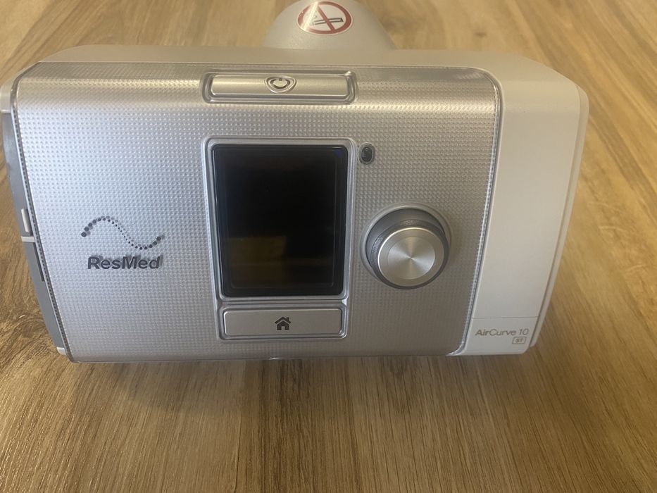 Aparat BiPap pt apnee model Resmed AirCurve 10 ST