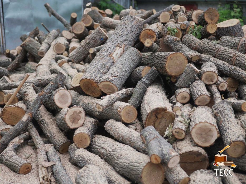 Дърва на кубик – нацепени, сухи, висок клас огрев