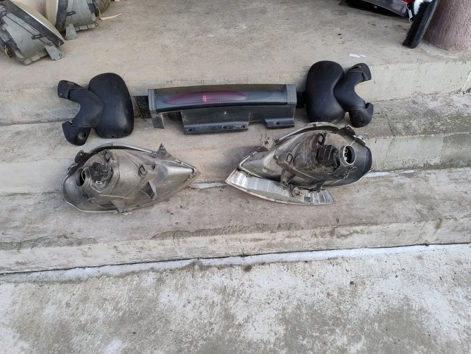 Faruri, oglinzi Renault Trafic, Opel Vivaro