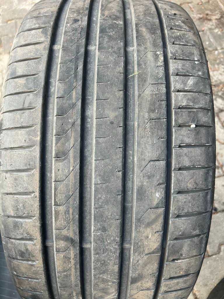 Летни гуми Falken 295/35/21
