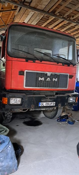 De vânzare Man 3 cu macara și  basculare trilaterală