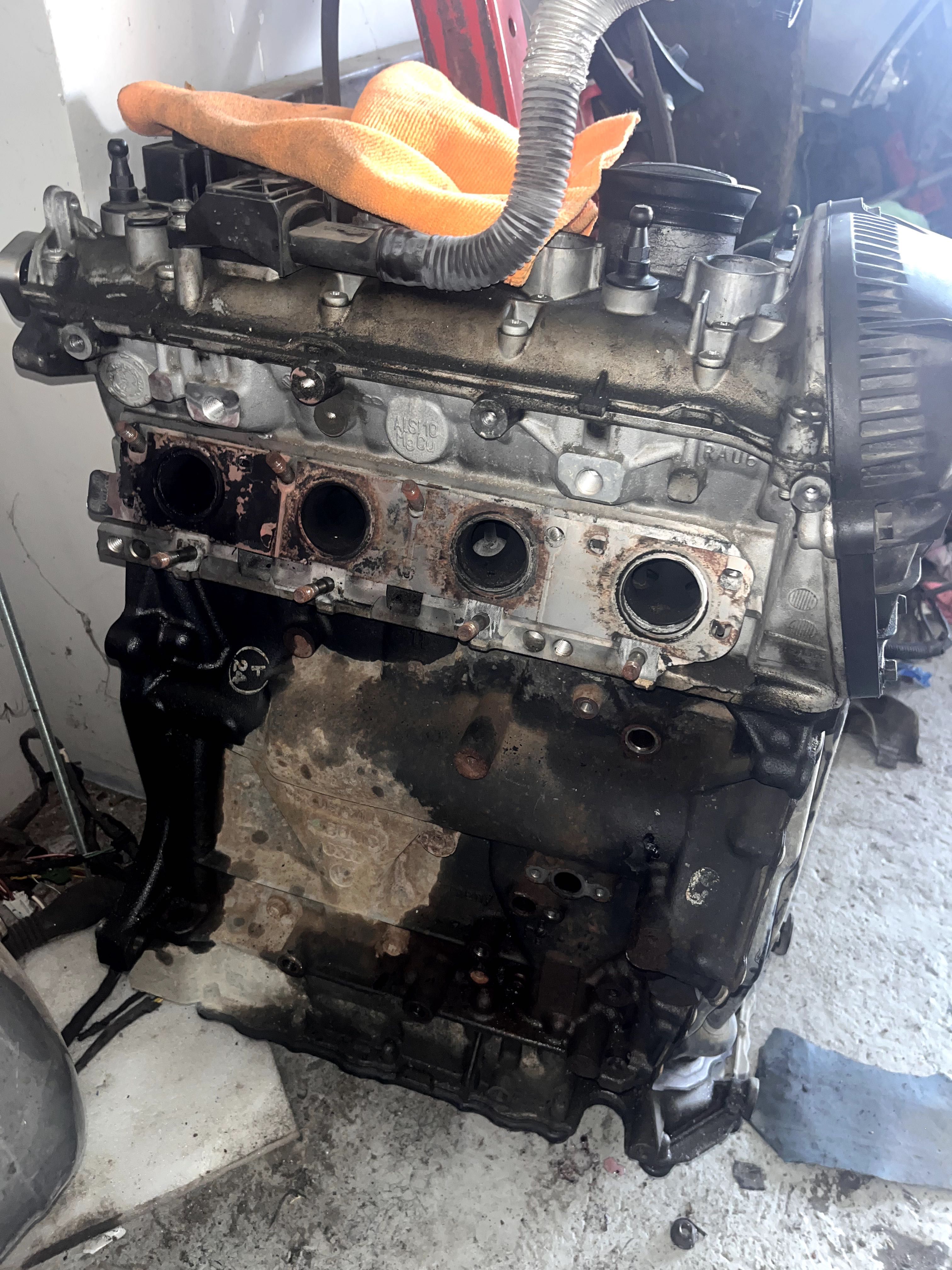 Двигател VW 2.0TSI CCZ