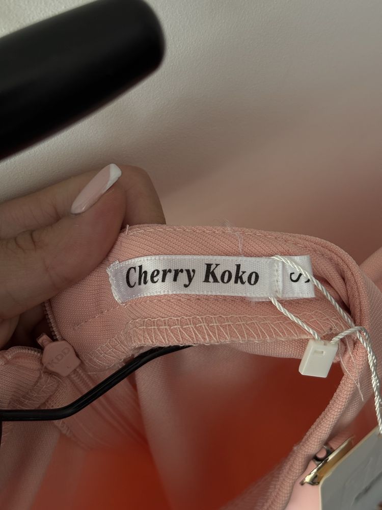 Чисто нова дамска рокля Cherry Koko