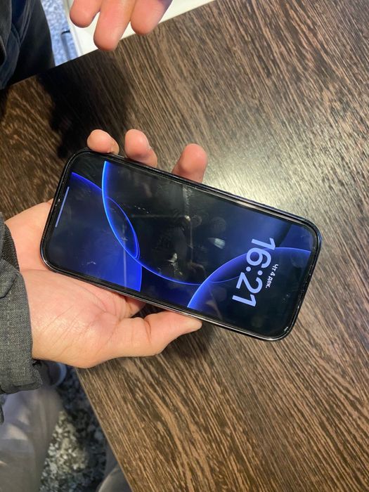 Iphone 16 pro 128 состояние как новая