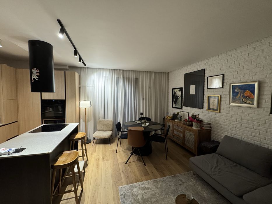 Inchiriere casa Aviatiei vecinatate Verita School, disponibila imediat