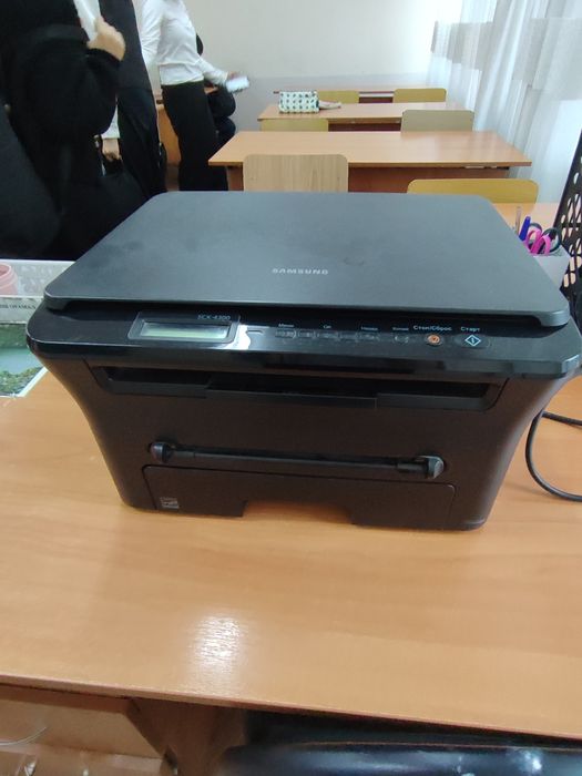 Продам принтер "Самсунг" 3 в 1