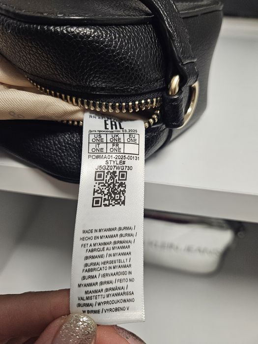 Guess дамски чанти