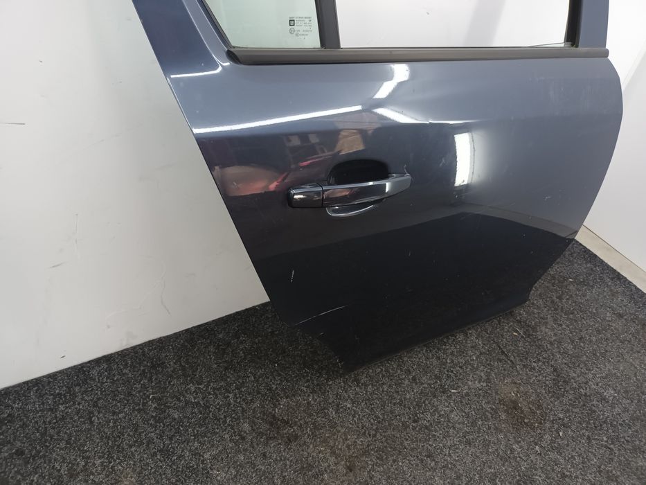 Dezmembrez Usa dreapta spate de pe Opel CORSA D 2006-2014