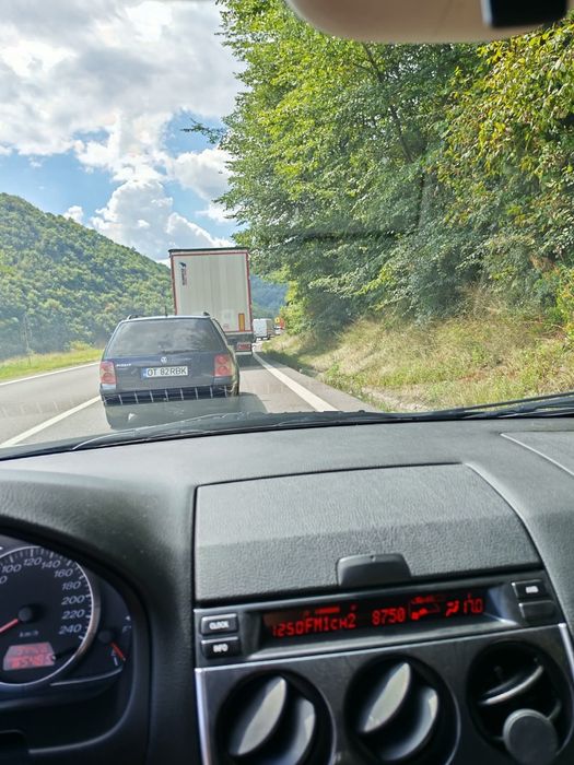 Vând Mazda 6, break, stare excepțională, 2.0 l, 143 CP (RF), gri