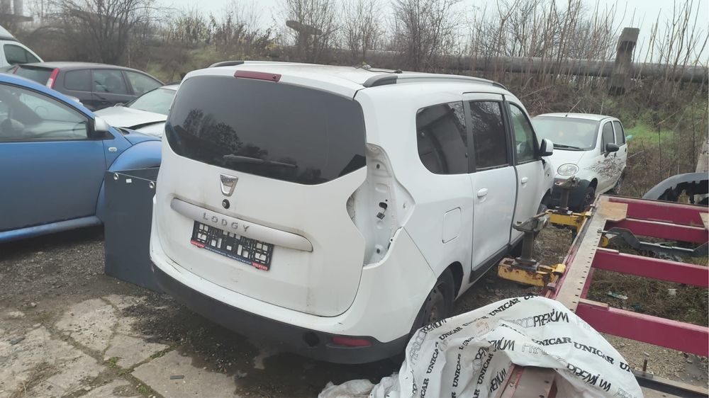 Piese / Dezmembrari Dacia Lodgy 1.5 Dci Euro 5 An 2013 - 2020