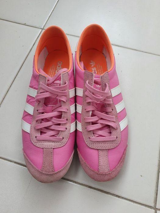 Оригинални маратонки adidas