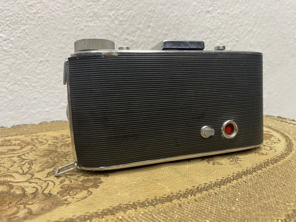 Стар фотоапарат с мех Agfa