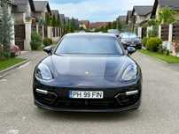 Porsche Panamera 4S