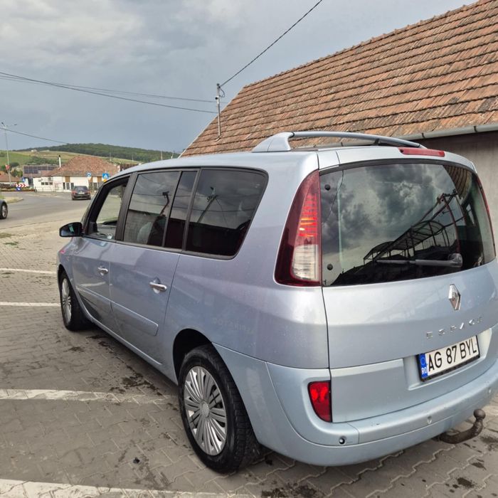Dezmembrez renault espace 3.0 an 2008 cutie automata