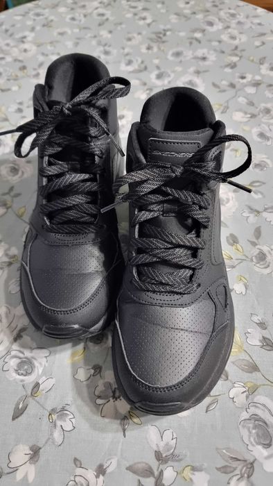 Маратонки Skechers Goodyear 37 1/2