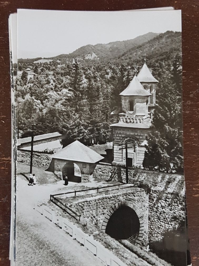 Carti postale (Valcea)