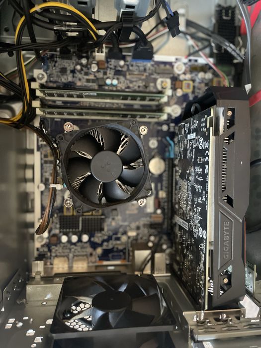 Hp tower z4 i7 8700 nvidia 1050ti