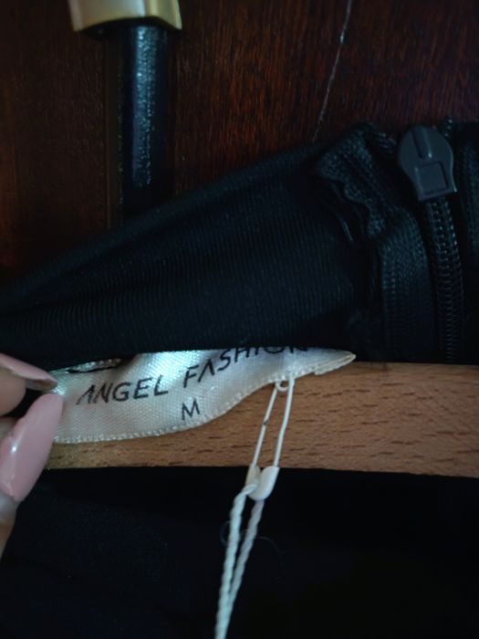 Дамска къса рокля с бляскъв корсет