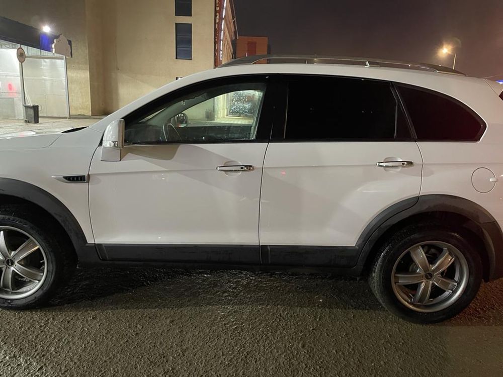 Chevrolet Captiva, 3,0, 2014