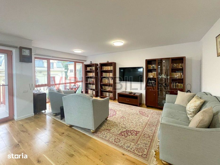 Panduri - Petre Lintes, apartament 2 camere in bloc, decomandat, etaj