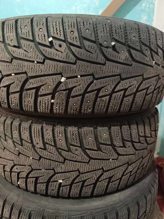Продам шины 4 шт. зимние 205/55 R16 б/у.
