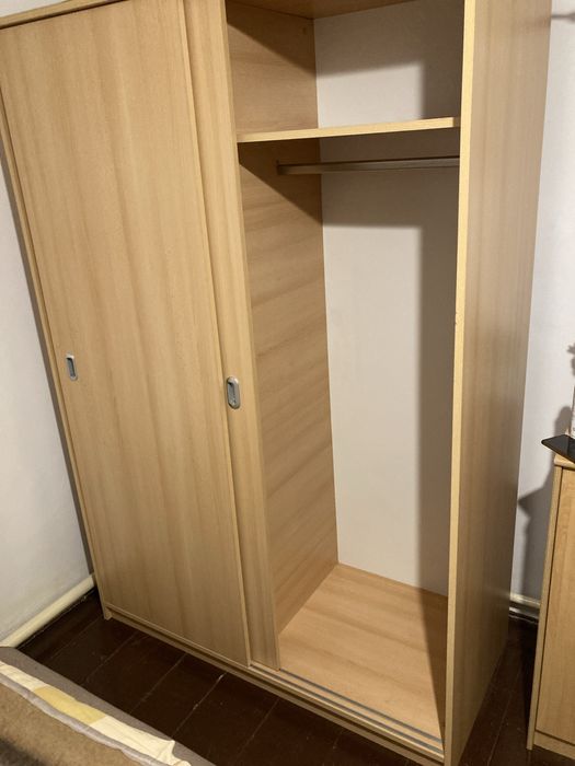 Vand dulap culoare fag