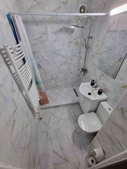 Garsoniera de închiriat