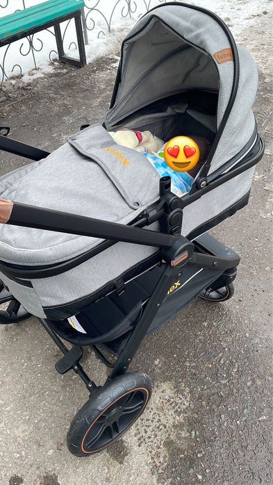 Продам коляску трансформер 3 в 1