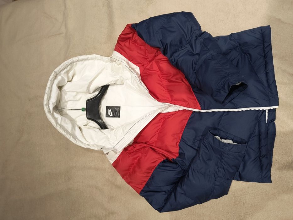 Зимно яке Nike за момче 147-158 см
