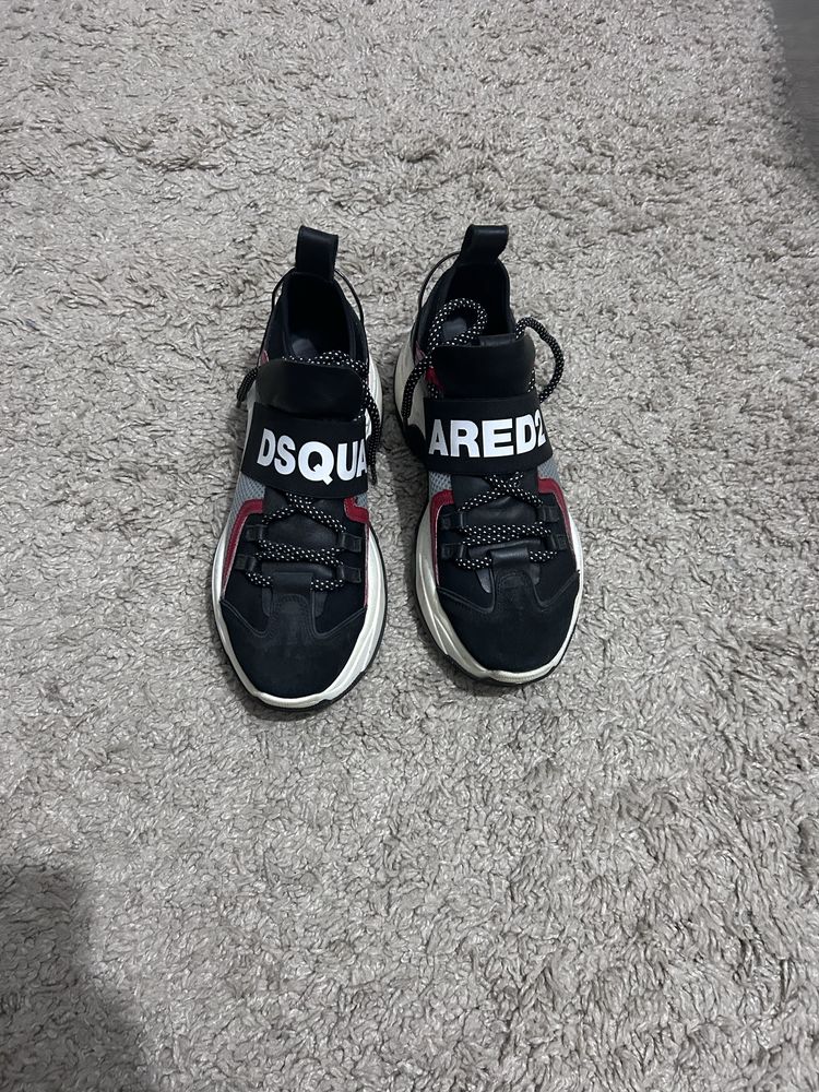 Papuci negri dsquared originali
