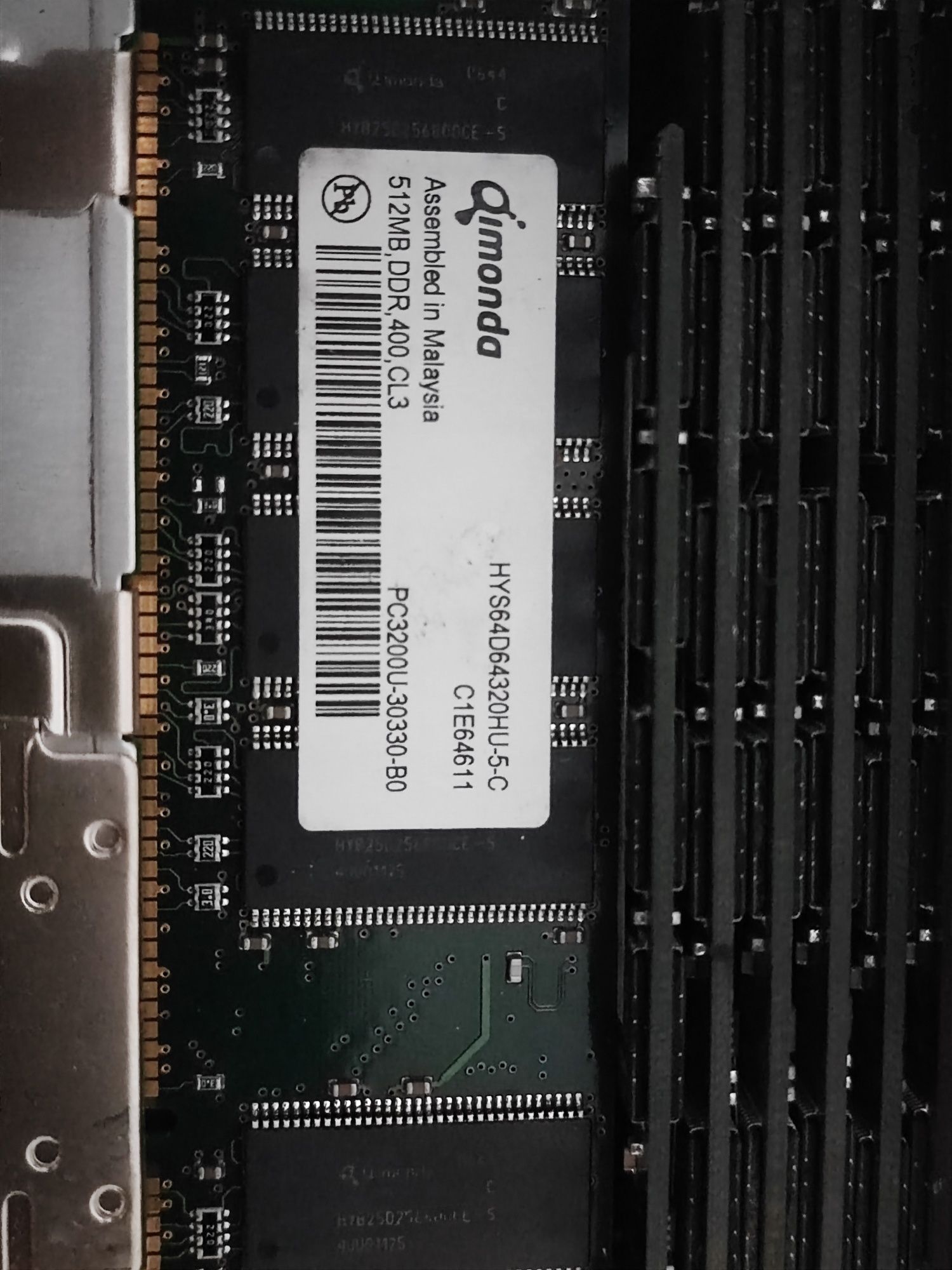 Memorii 512mb DDR1 Kingston infineon
