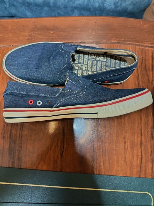 Tommiy Hilfiger denim