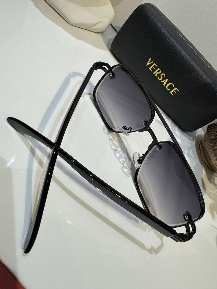Ochelari de soare Versace