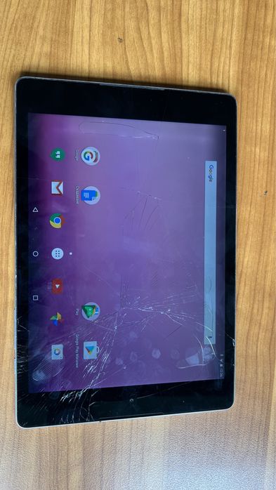 Телефон Vivo и таблет HTC Nexus 9