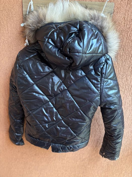 Чисто ново яке ХS размер