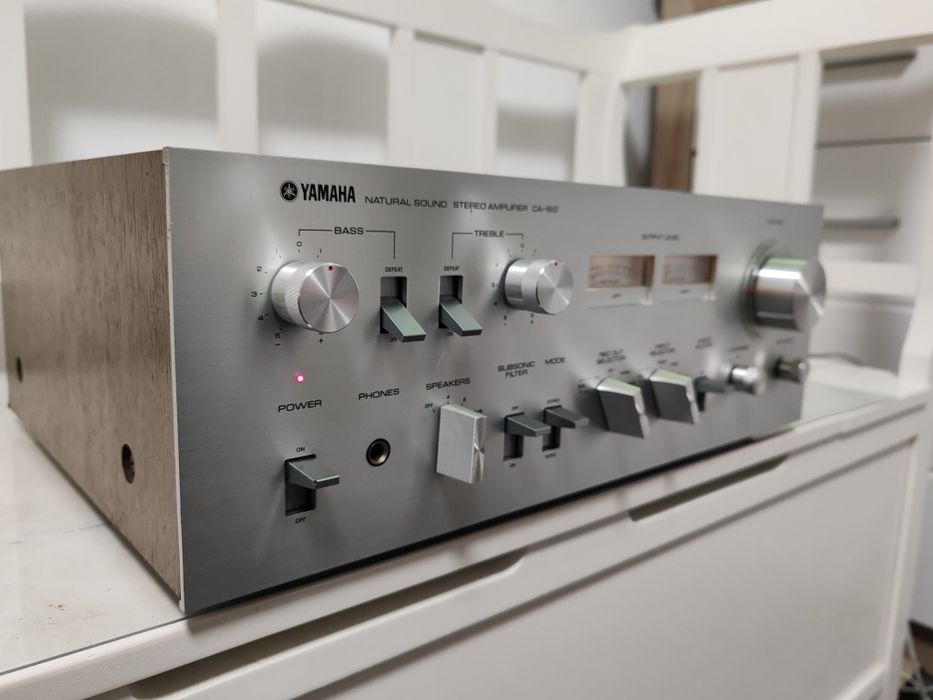 Yamaha CA 610, vumetre pe ace, Germania