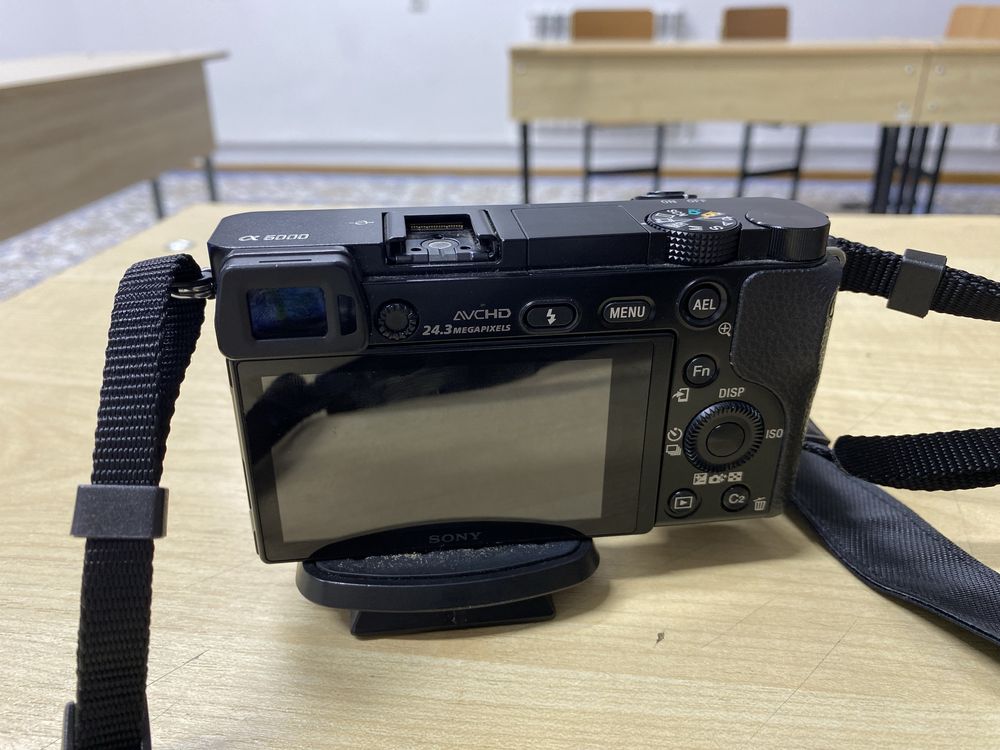 sony a6300 в отличном состоянии