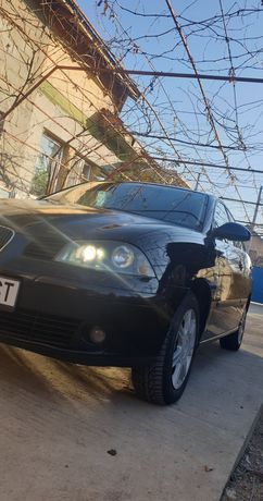 Seat Ibiza 6l1 1.9 TDI 160cp Xenon.Climă.Navigație