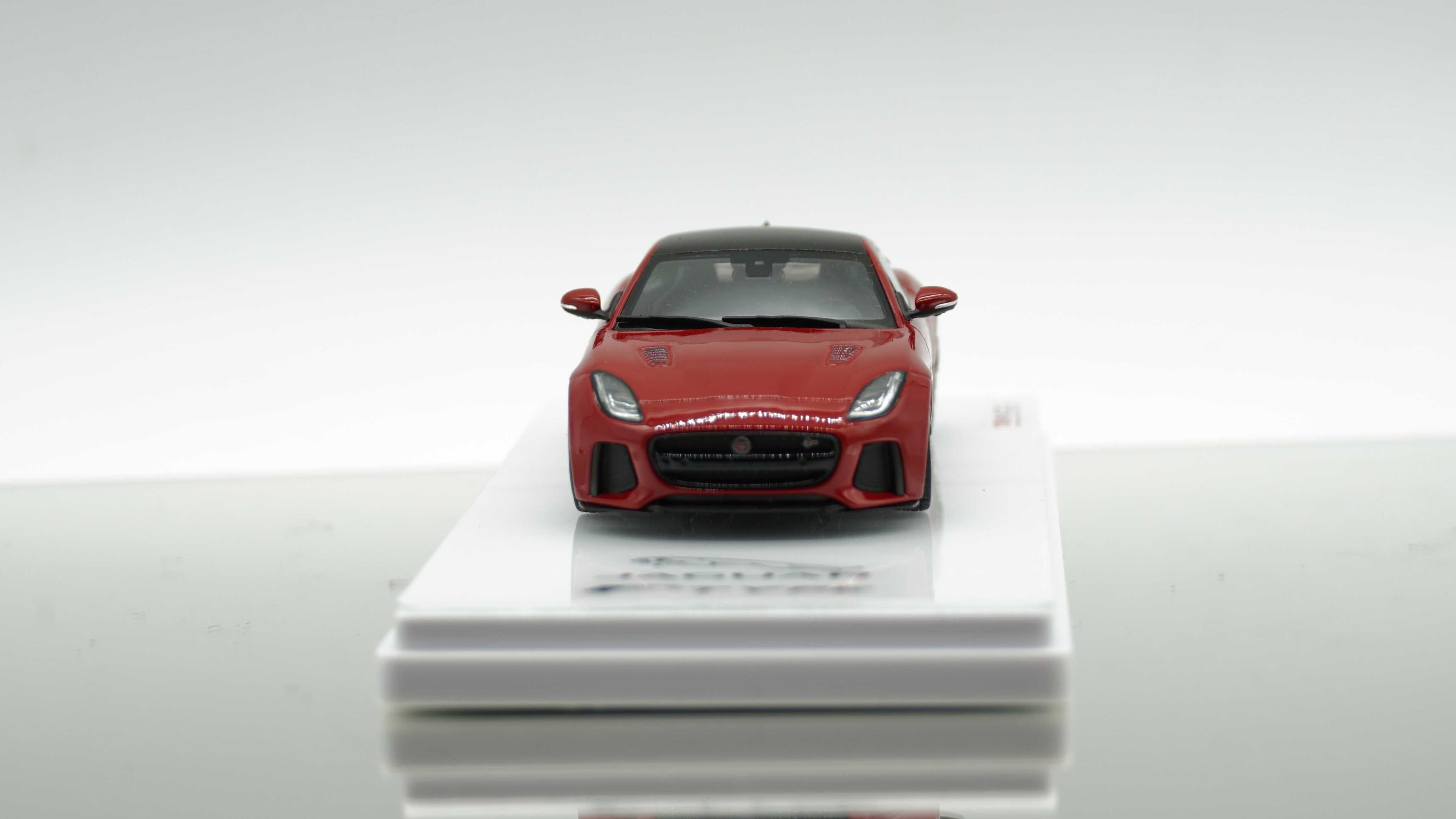 Jaguar F-Type SVR - True Scale Miniatures (TSM) 1/43