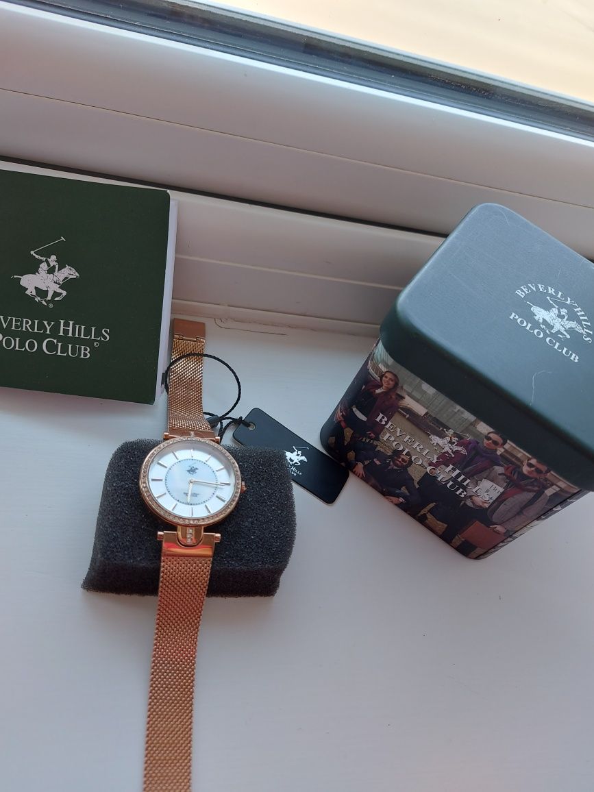 Нов Polo club Beverly Hills оригинален часовник