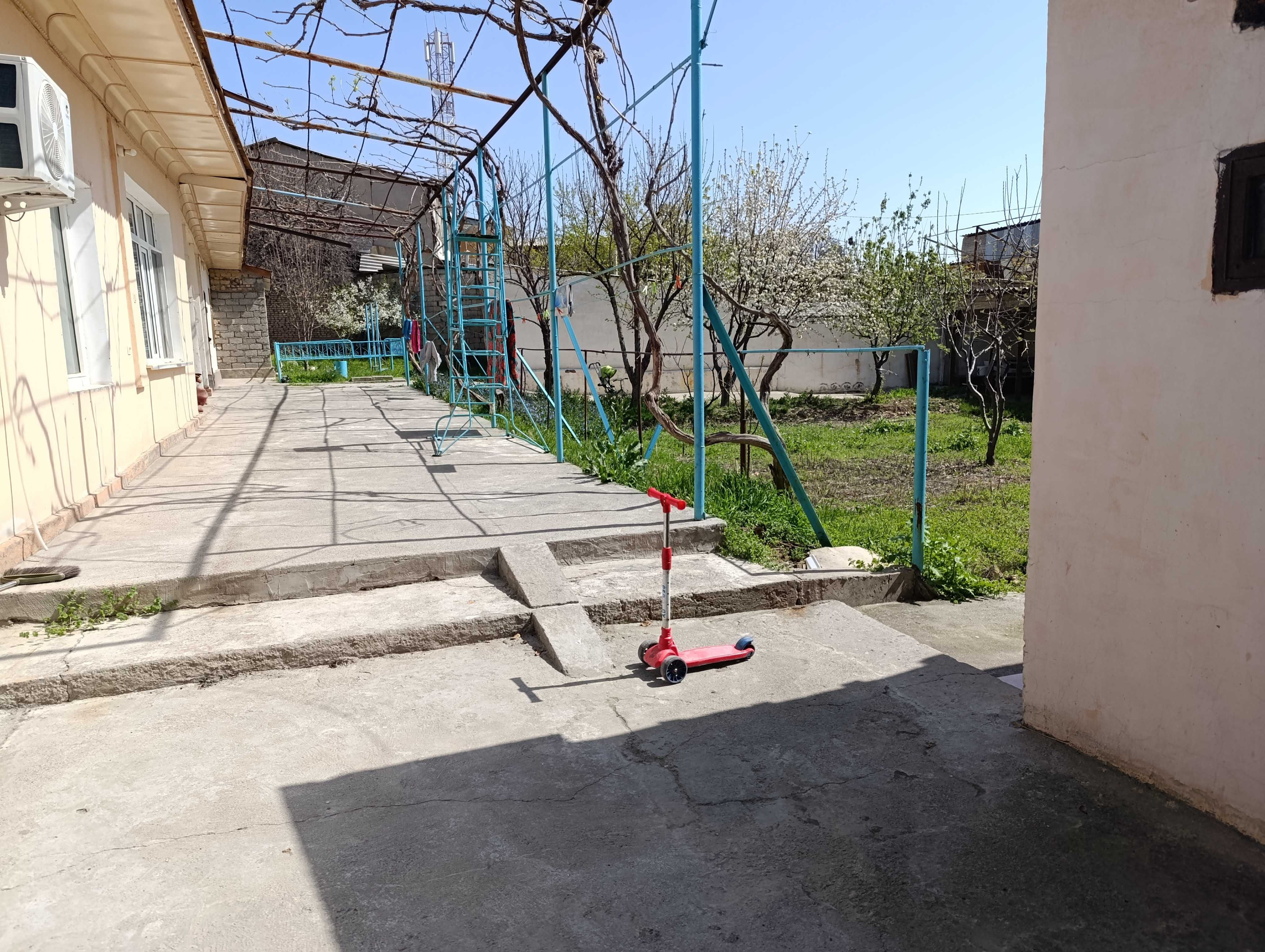 Grecheskiy gorodokda 7,59 sotix hovli sotiladi Mirzo Ulug'bek r.
