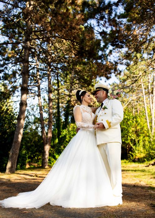 Rochie de mireasa Eden Bride București