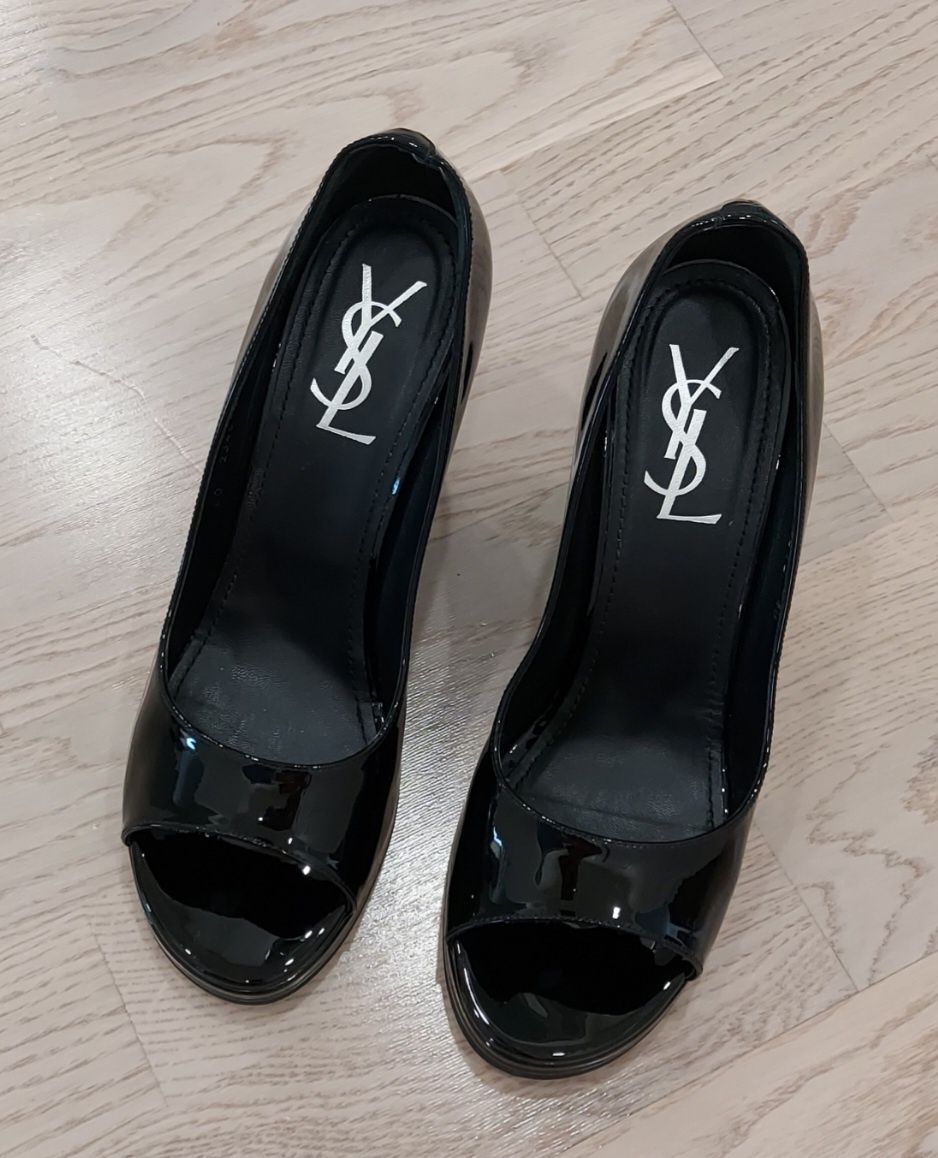 Туфли YvesSaintLaurent