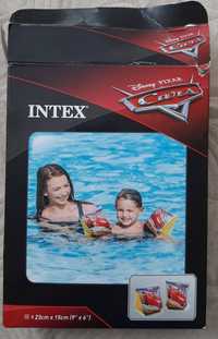 Продам детские надувные нарукавники Intex