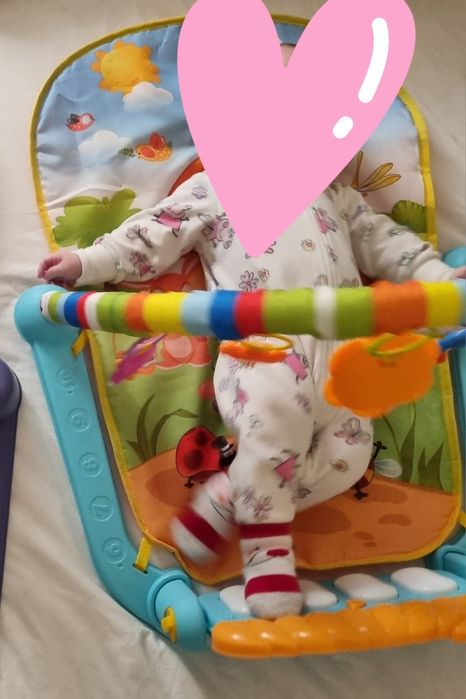 Carusel muzical si salteluta de activitati pentru bebelusi