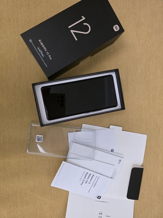 Xiaomi 12 Pro 12GB RAM 256GB ROM