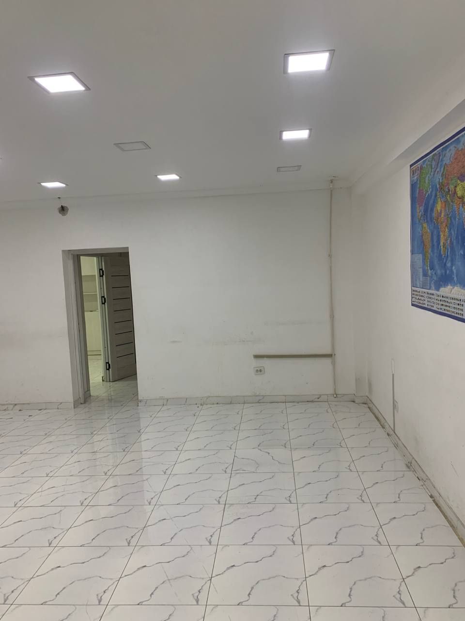 Yakkasaroy 100 m2 ofes ijaraga beriladi
