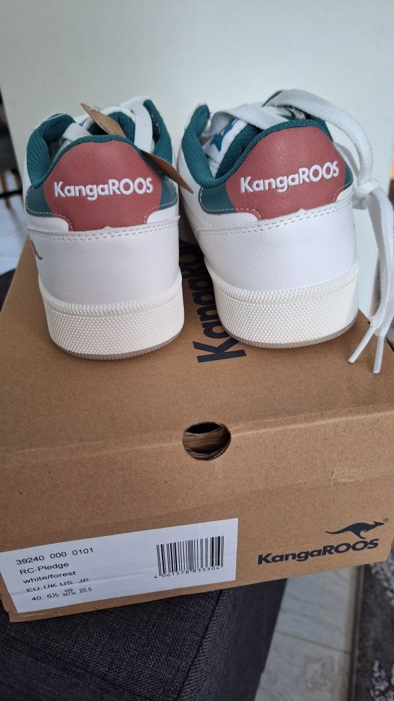 Сникърси нови KangaROOS, 40 номер