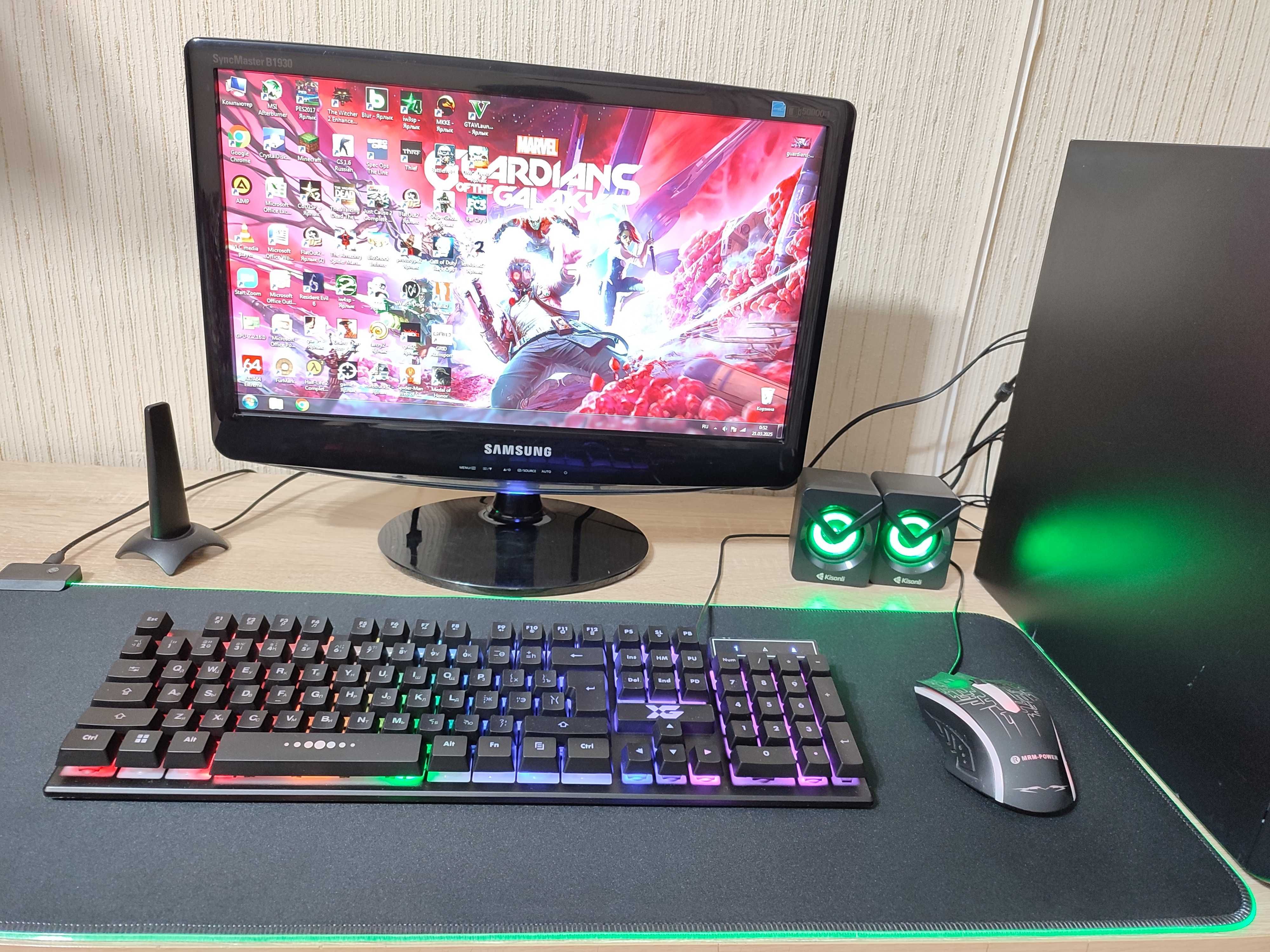 Игровой компьютер Core i3/8GB/HDD/GT 440/Wi-Fi + 19 дюймовый монитор